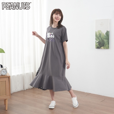 史努比夢幻色短袖側開百褶魚尾裙