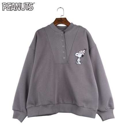 史努比高毛帽拼接V字羅紋大學T