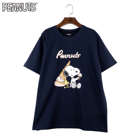 史努比靠在甜筒短袖圓領T(男女共版)