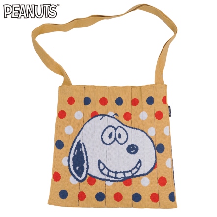 史努比開心點點摺疊針織斜背袋